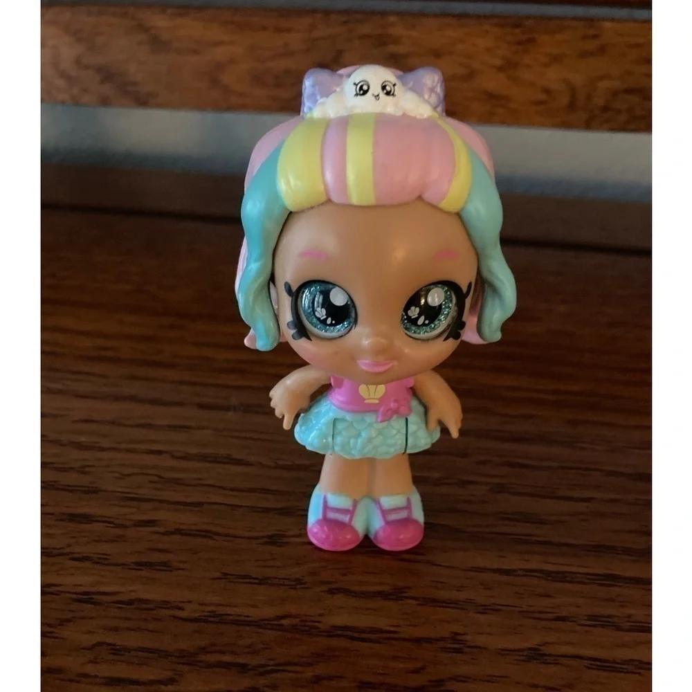 3 KindiKids Minis. Bobbleheads include Pearlina, Mystabella, Berri D’lish